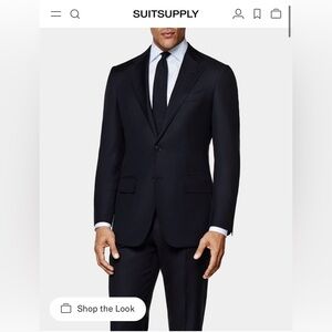 SuitSupply Men's Navy Suit 38